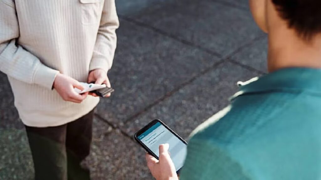 WhatsApp Image 2025-10-27 at 08.48.03