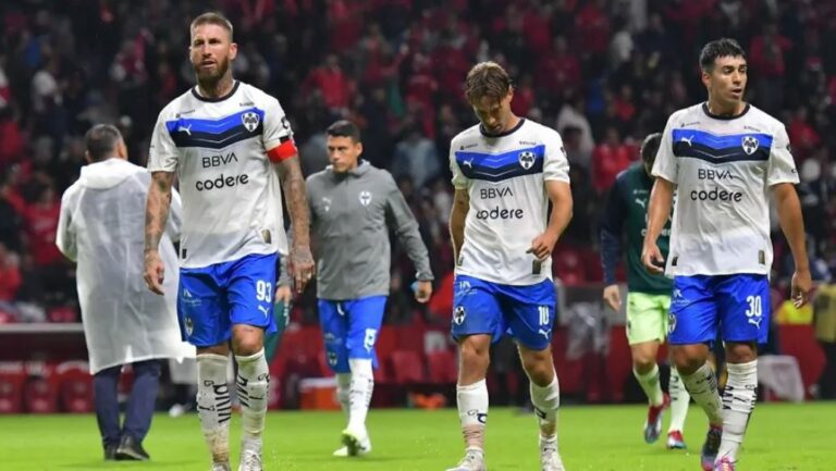 WhatsApp Image 2025-12-01 at 08.53.29