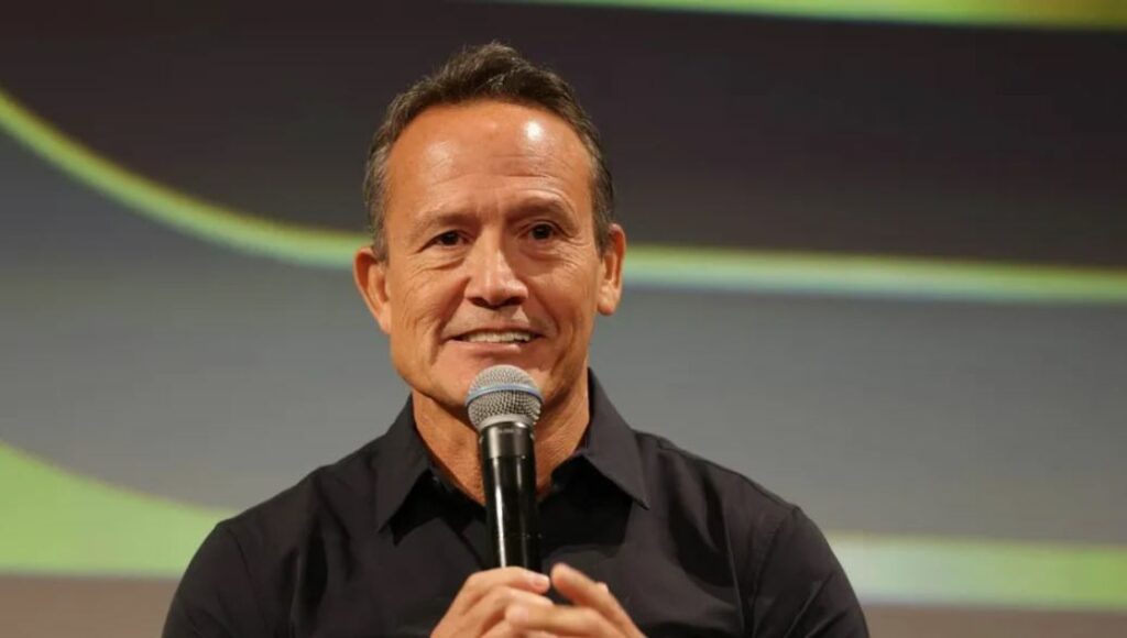 WhatsApp Image 2025-12-04 at 08.35.07